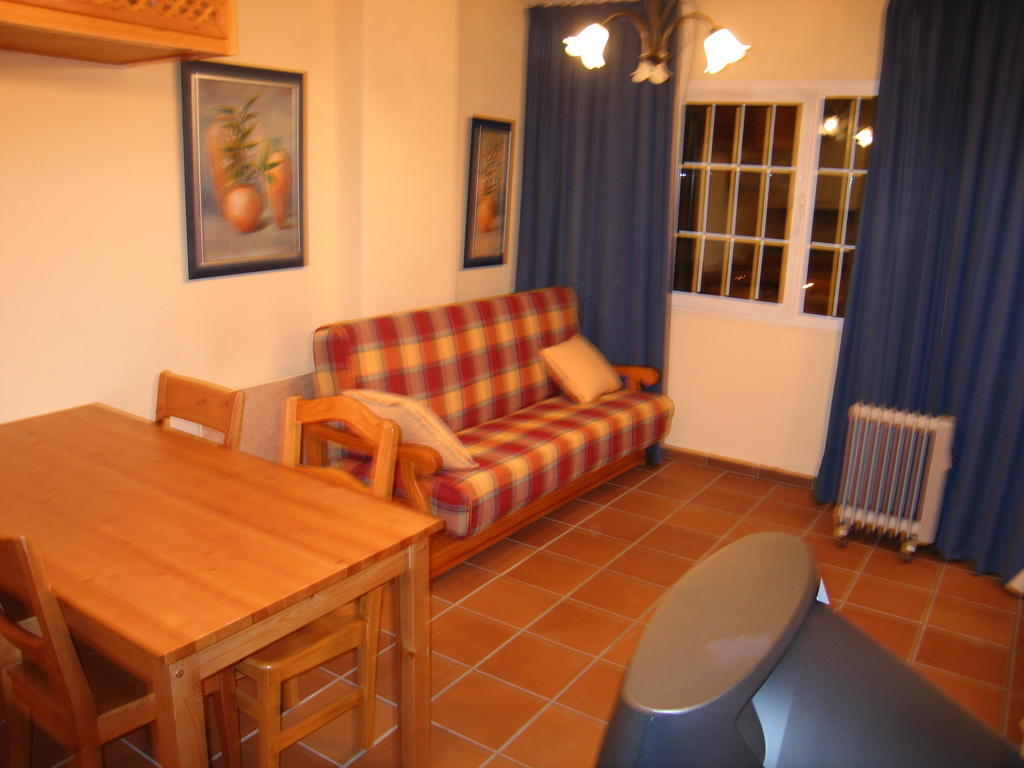 Apartamentos Sierra Nevada Welcome Pokoj fotografie